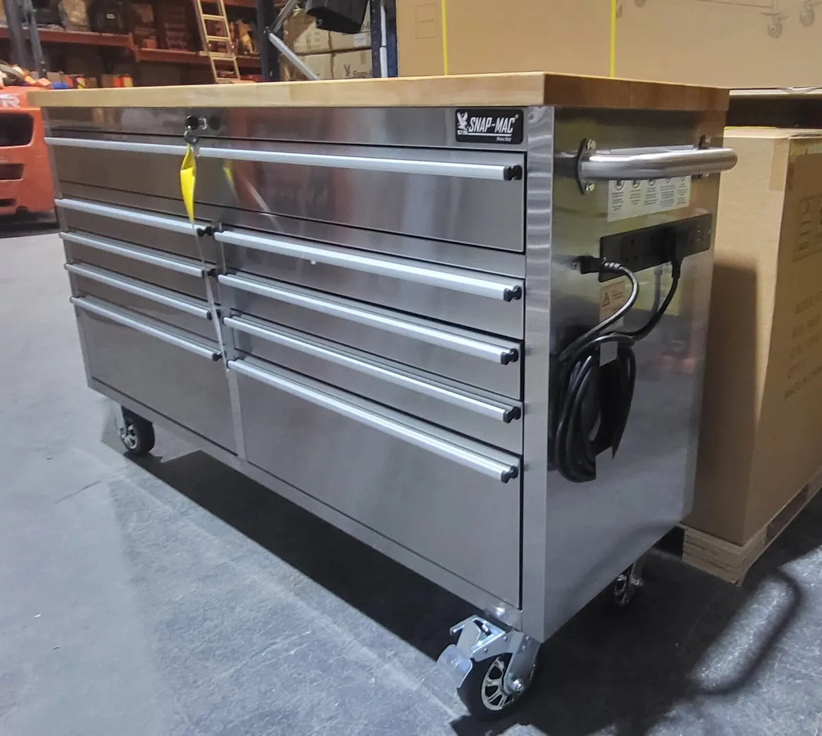 61" TOOL BOX WITH POWER UNIT - Image 3