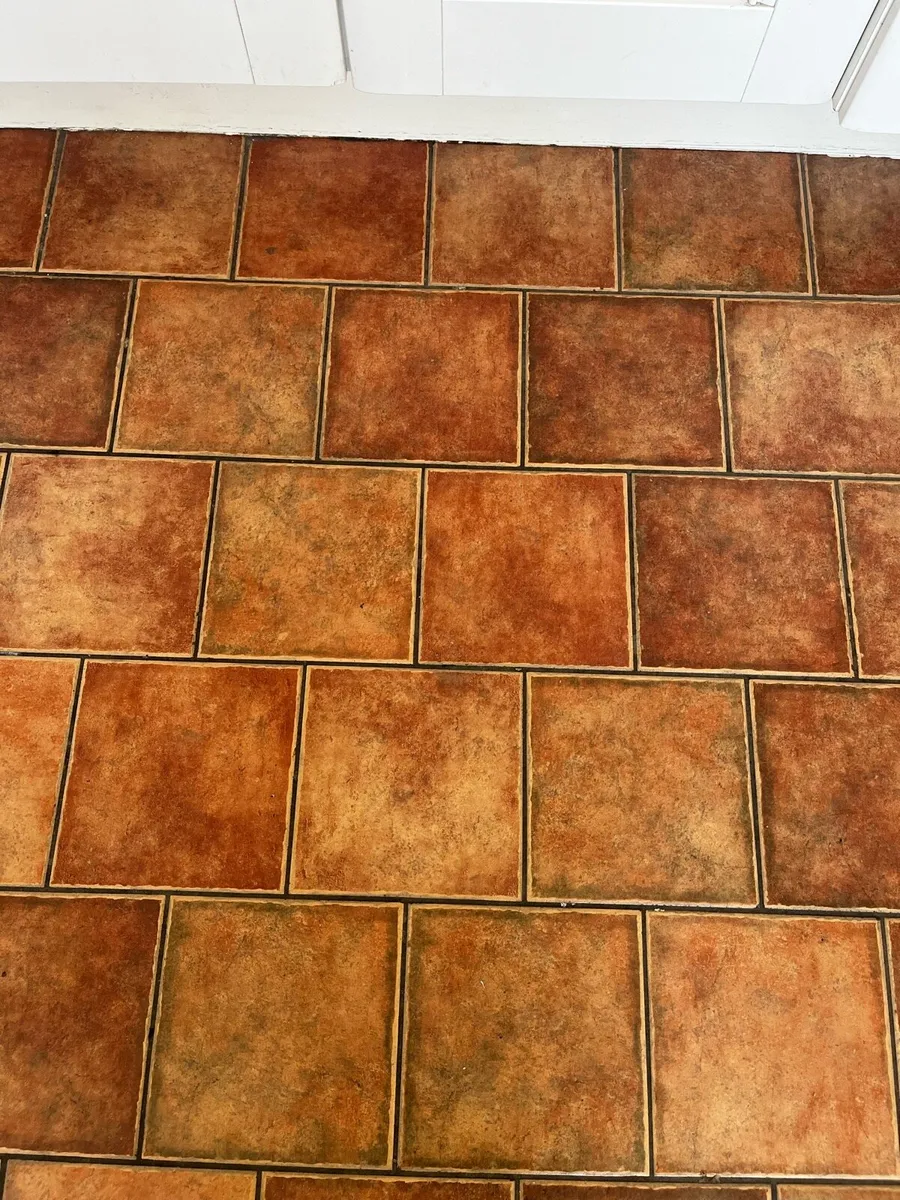 Floor tiles
