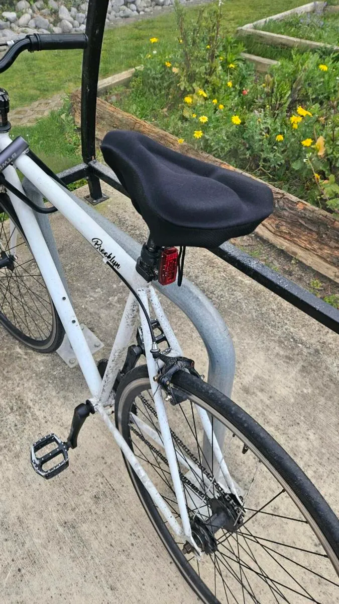 Single speed fixie bicycle - Image 2