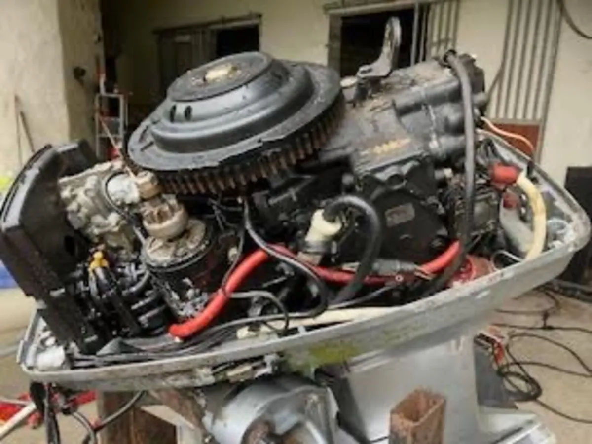 EVINRUDE VRO 50HP  OUTBOARD L/SHFT ELEC START - Image 4
