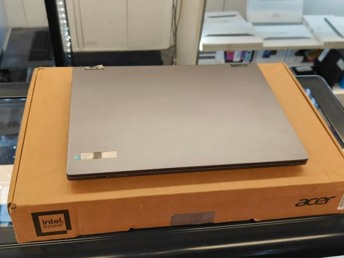Acer TravelMate P4 Spin 14" Convertable i5 12th Gen 16GB 512GB Win 11 Pro (Touch Screen) - Image 2