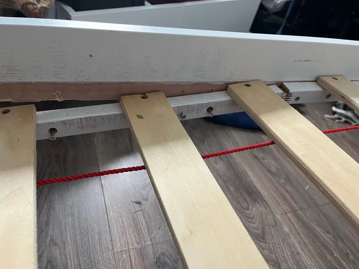 Child’s single bed - Image 3