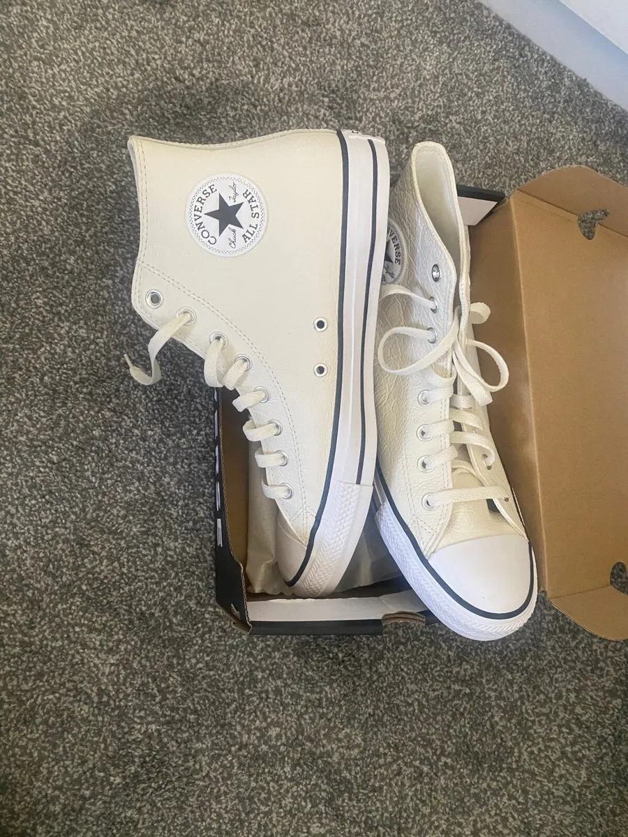 Converse - Image 2