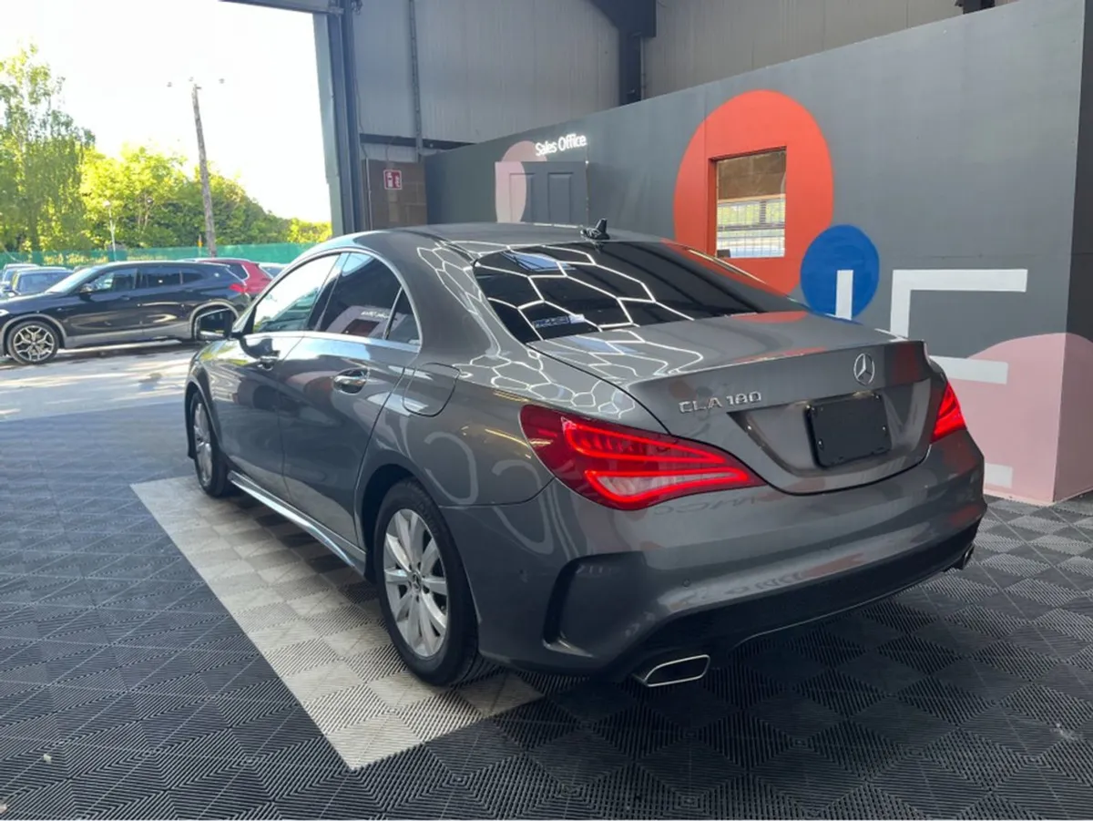 Mercedes-Benz CLA-Class CLA 180 AMG Line / 21k KM - Image 4