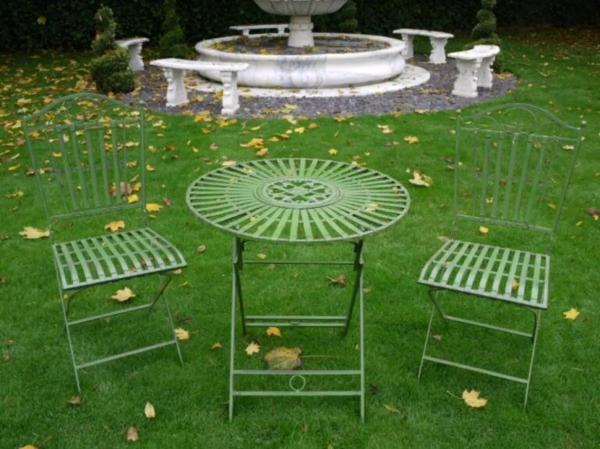 Two Seater Table and Chairs  Antique Green  D1705