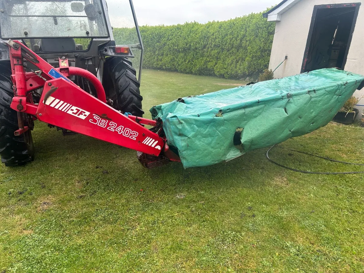 JF SB2402 mower - Image 1
