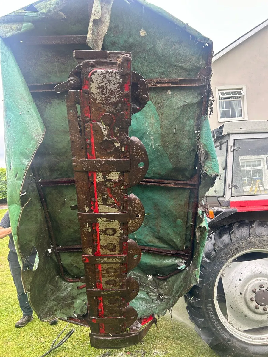 JF SB2402 mower - Image 2