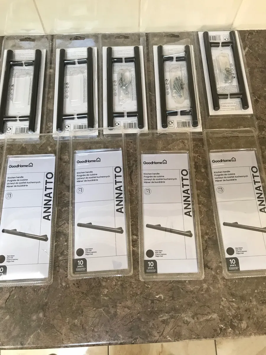 New 18 black Kitchen door handles - Image 3