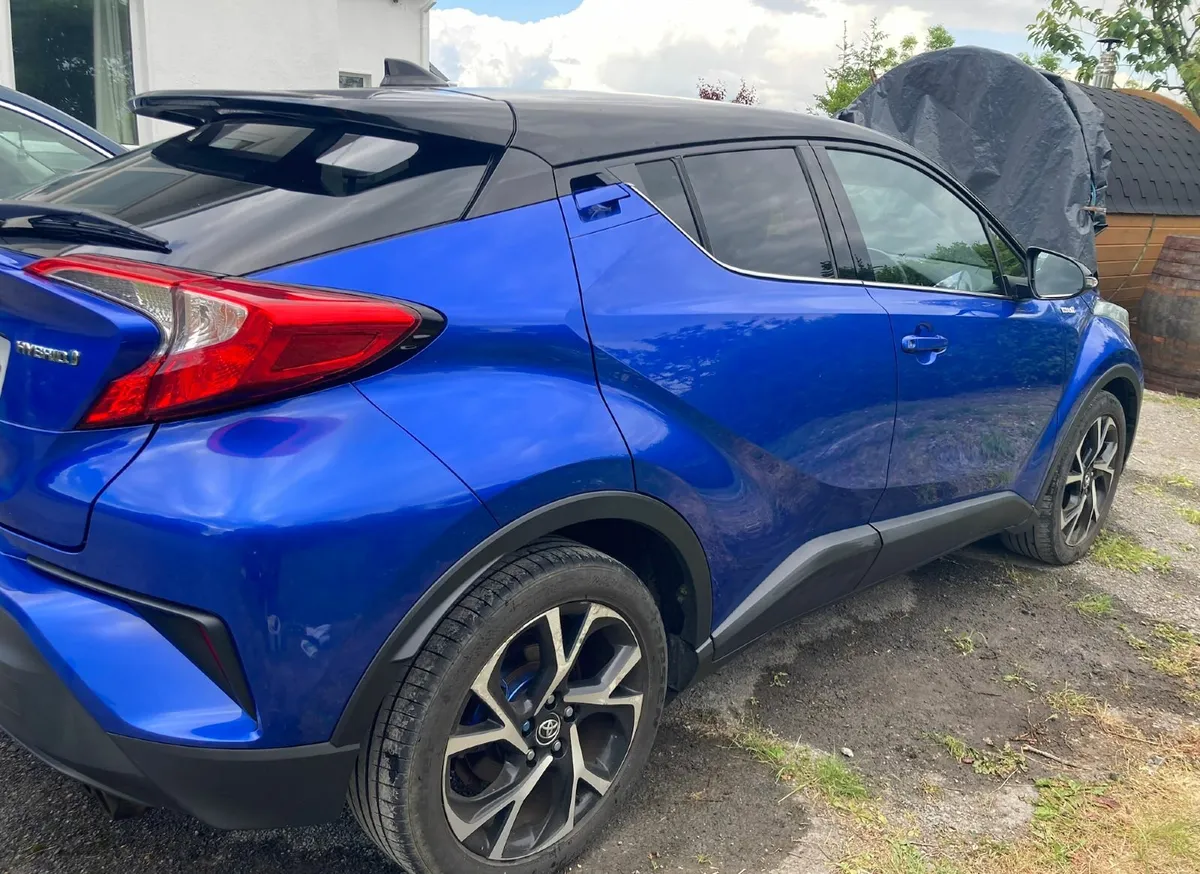 Toyota C-HR Luna Sport 2018 - Image 3