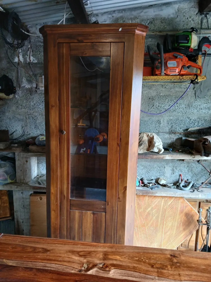 Furniture - Image 3