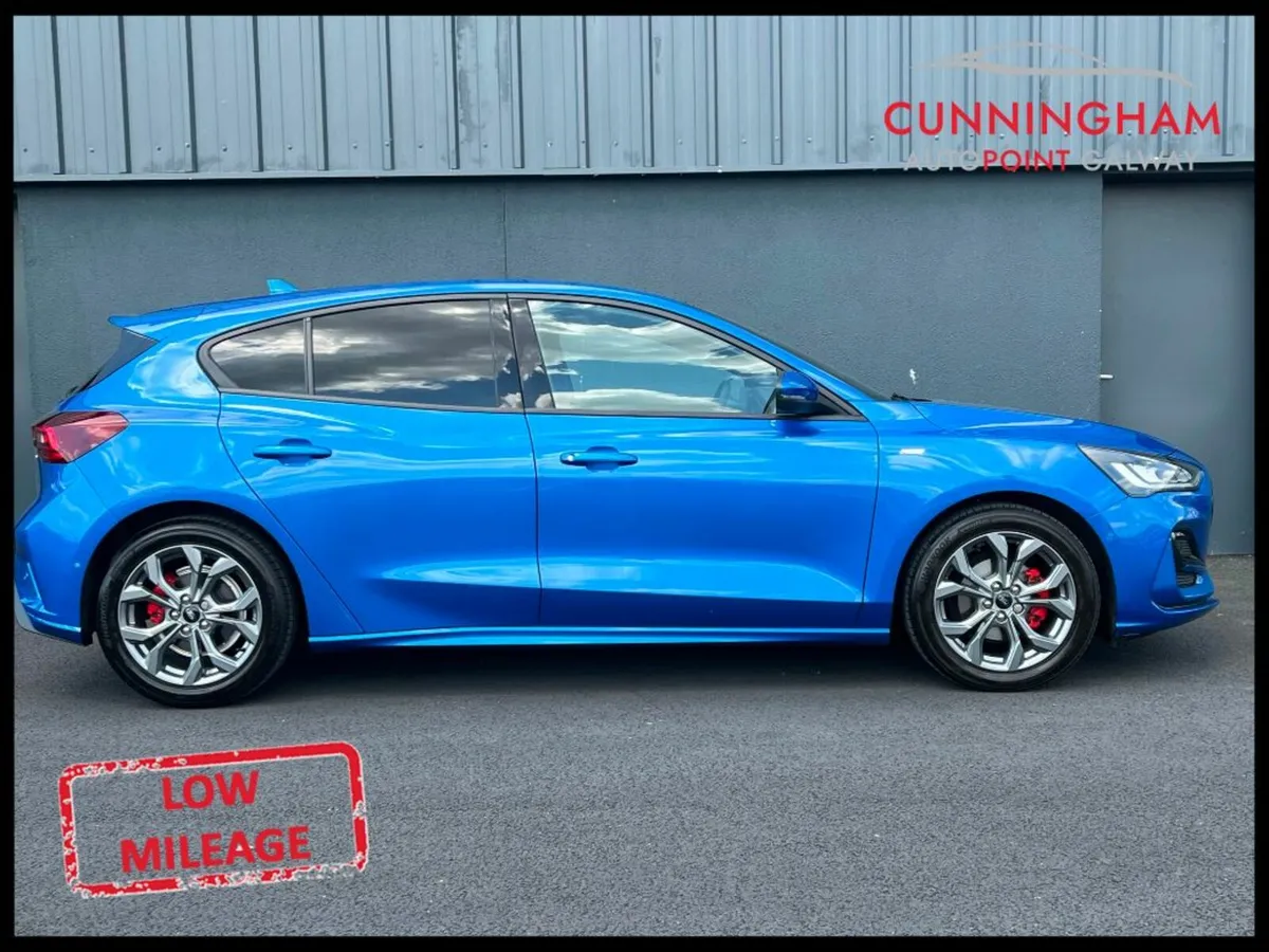 Ford Focus ST-Line Auto 1.0T 125 MHEV - Image 2