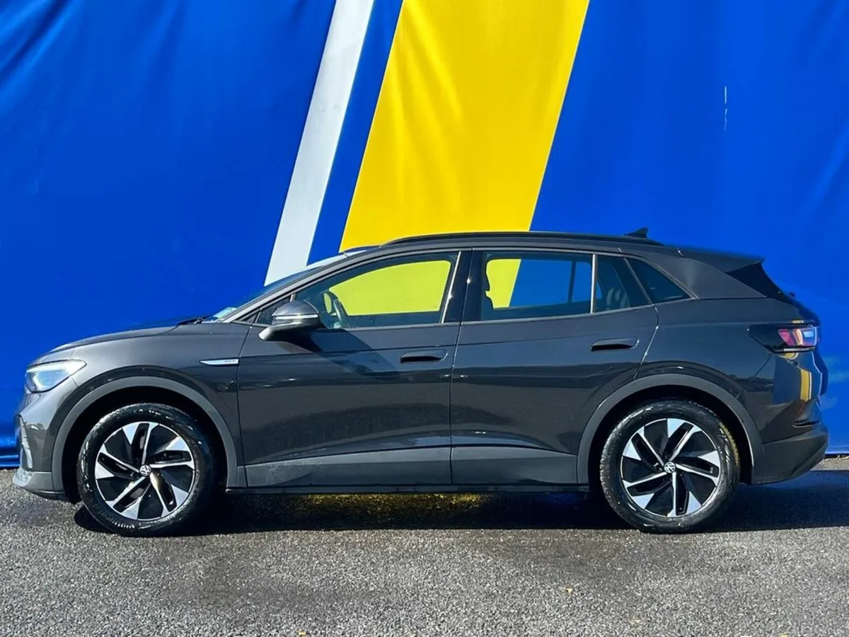 Volkswagen ID.4 PRO 77KWh LIFE AUTO // 19" PRO ALL - Image 3