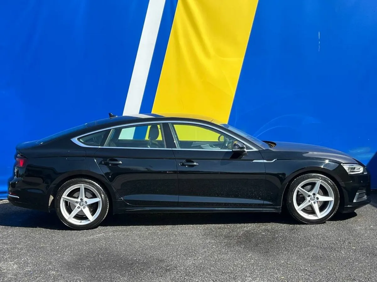 Audi A5 2.0 TFSI SPORT 40 // 18" SPORT ALLOYS // L - Image 2