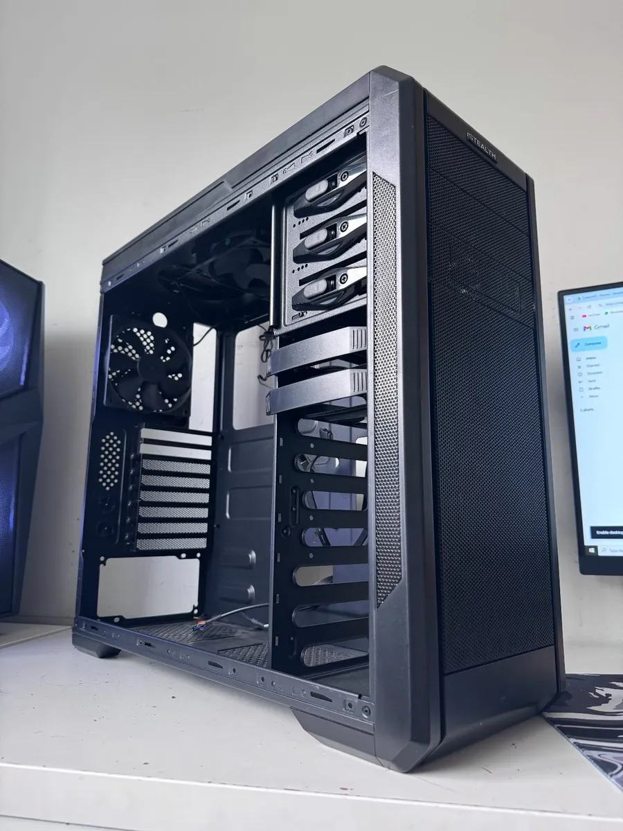 Gaming PC Case - Image 2
