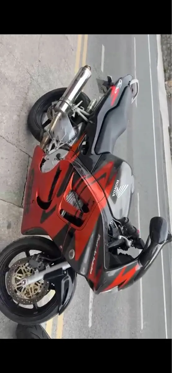 CBR600 F3 - Image 1
