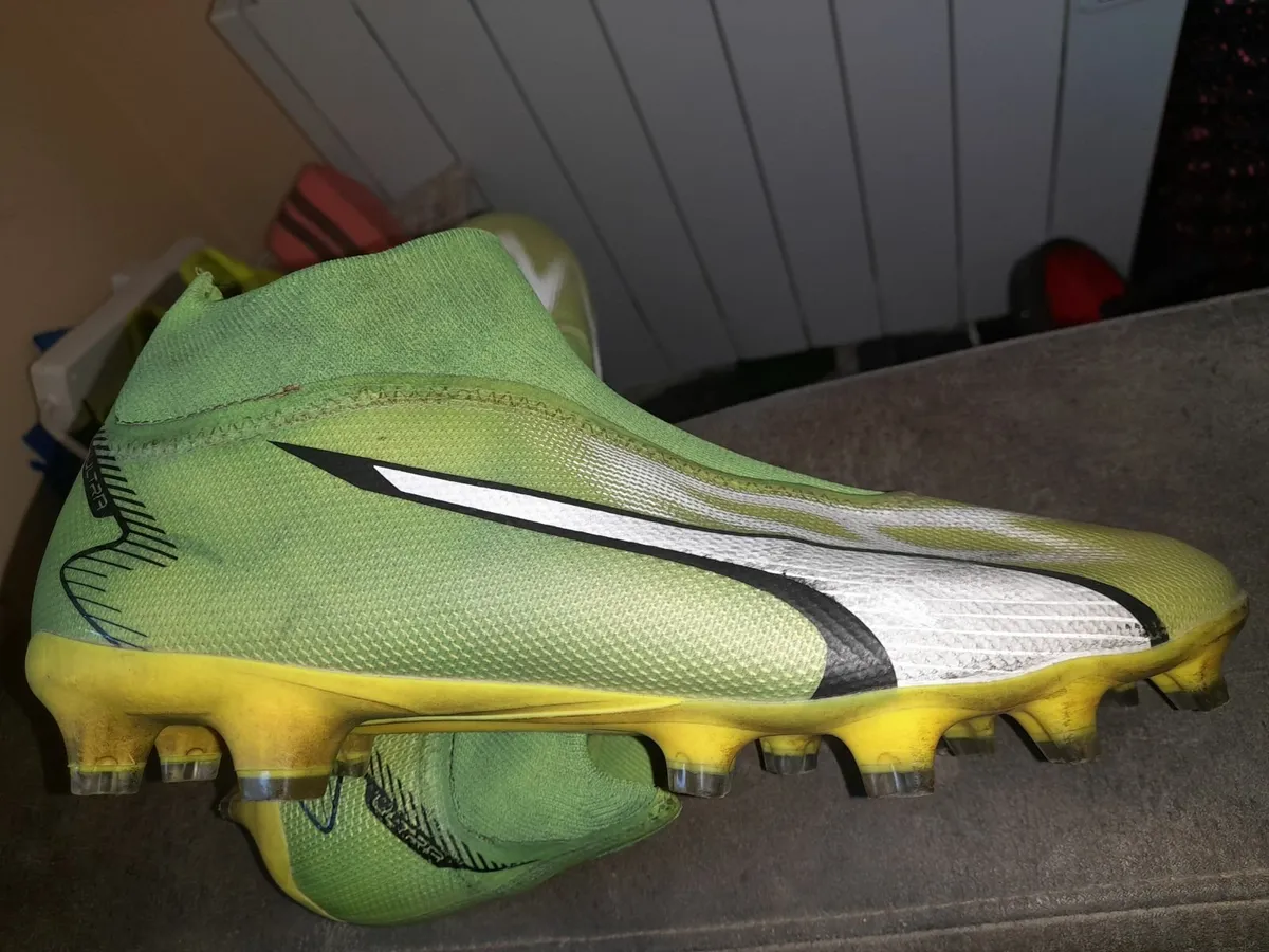 Puma Football boots size 9 UK - Image 2
