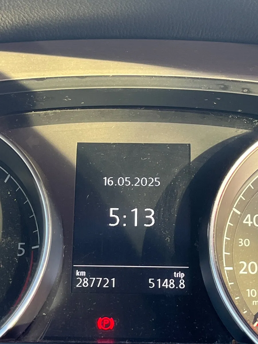 Volkswagen Golf 2016 - Image 2