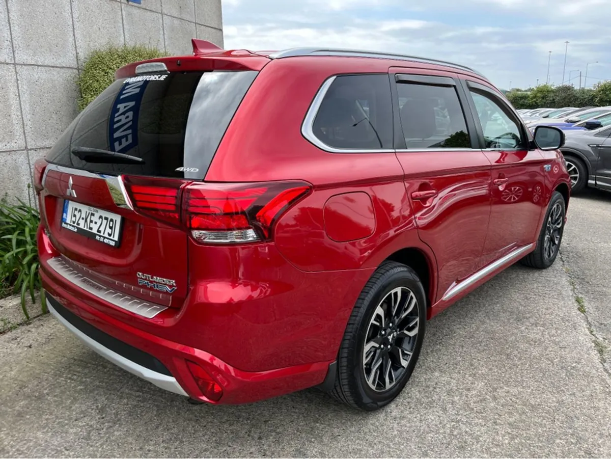 Mitsubishi Outlander Gx4h 2.0 Phev Plug IN Petrol - Image 4