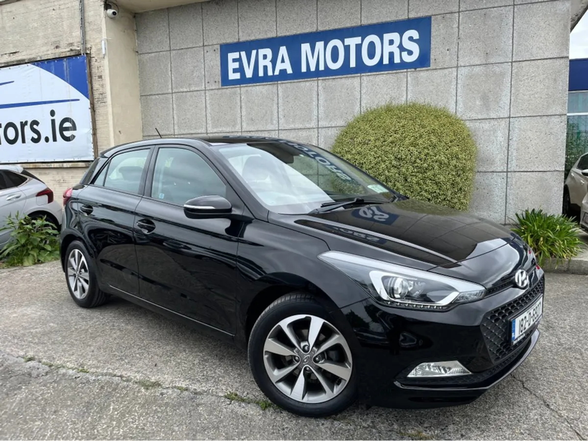 Hyundai i20 Deluxe 1.2 Petrol //low Miles// - Image 2
