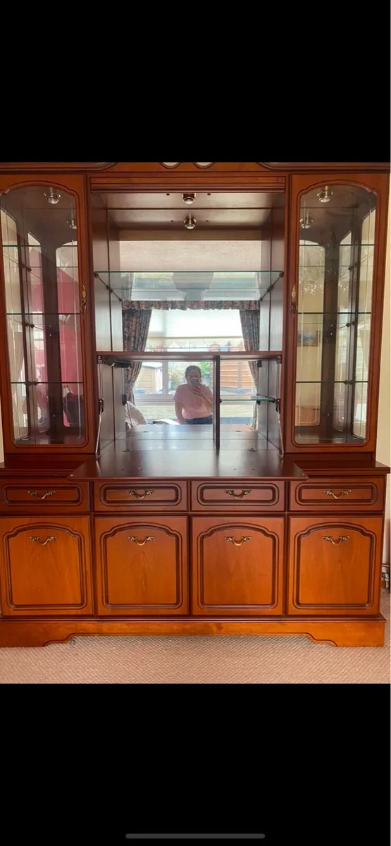 Drinks/display cabinet - Image 1