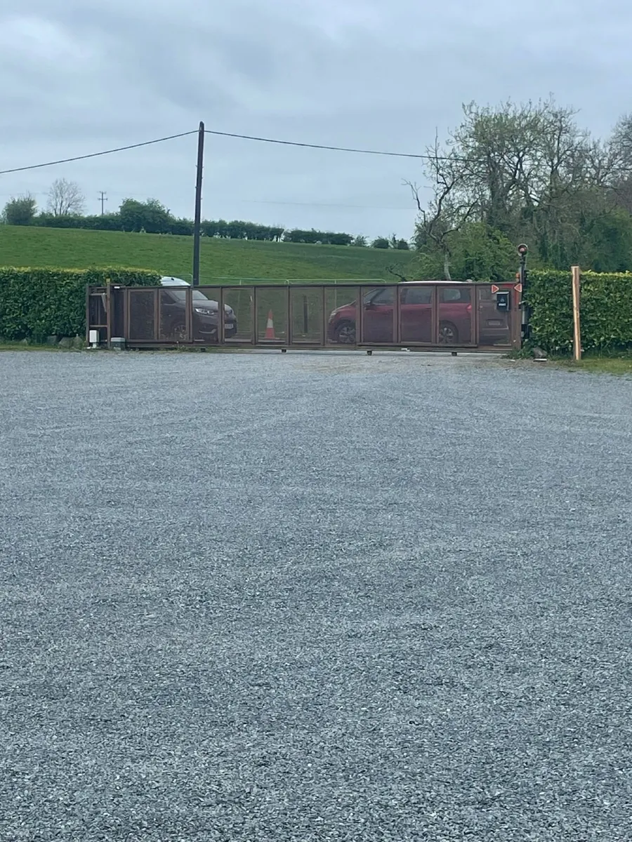 24 ft sliding gate - Image 2