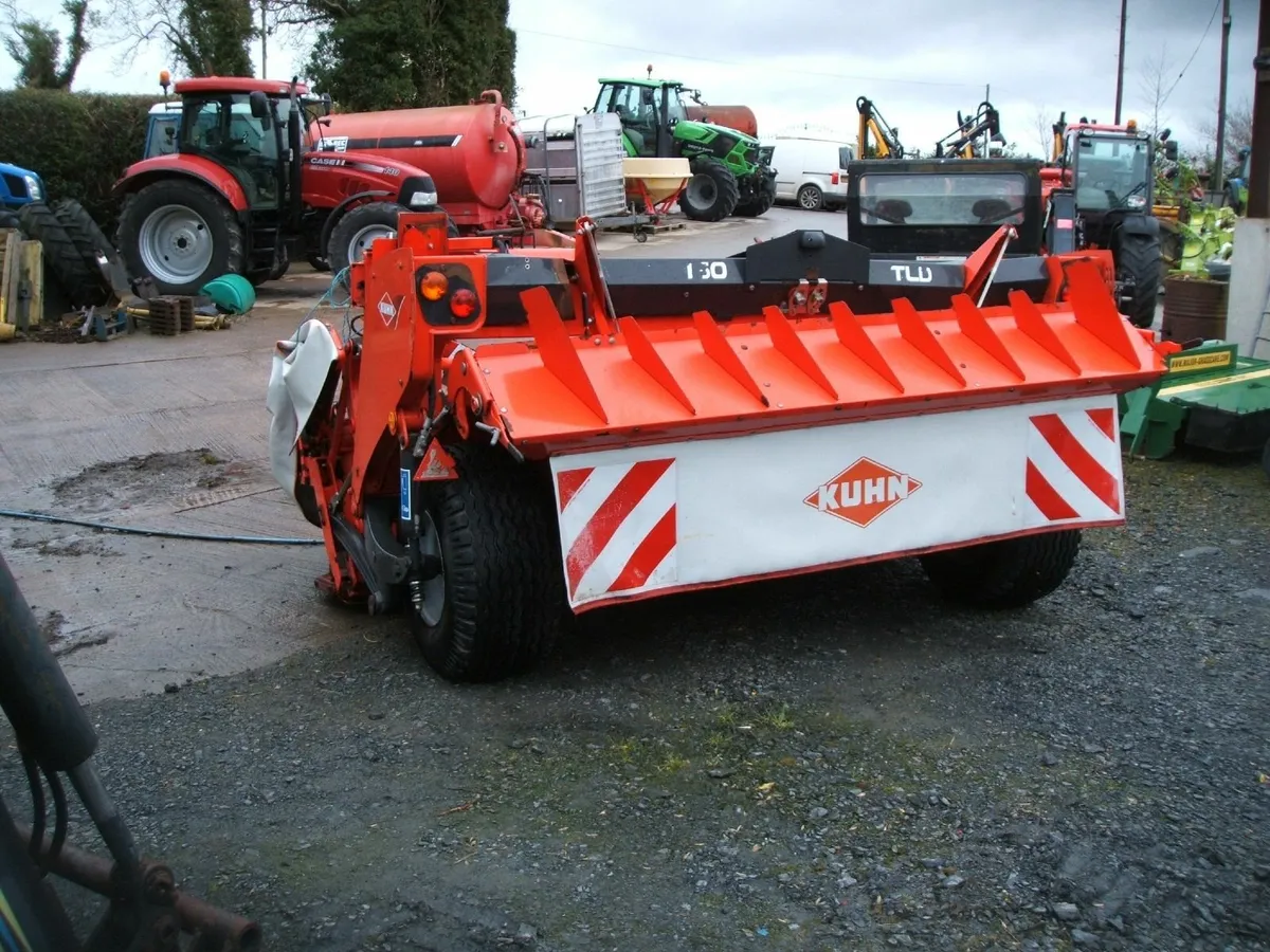 2016 Kuhn FC 3160 TLD mower conditioner - Image 3