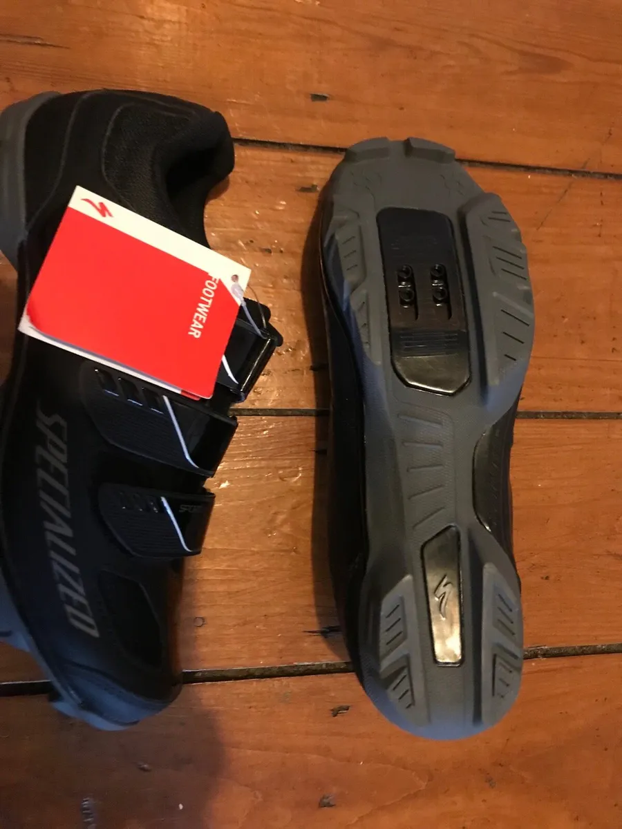 Bicycle clip on shoes - Image 2