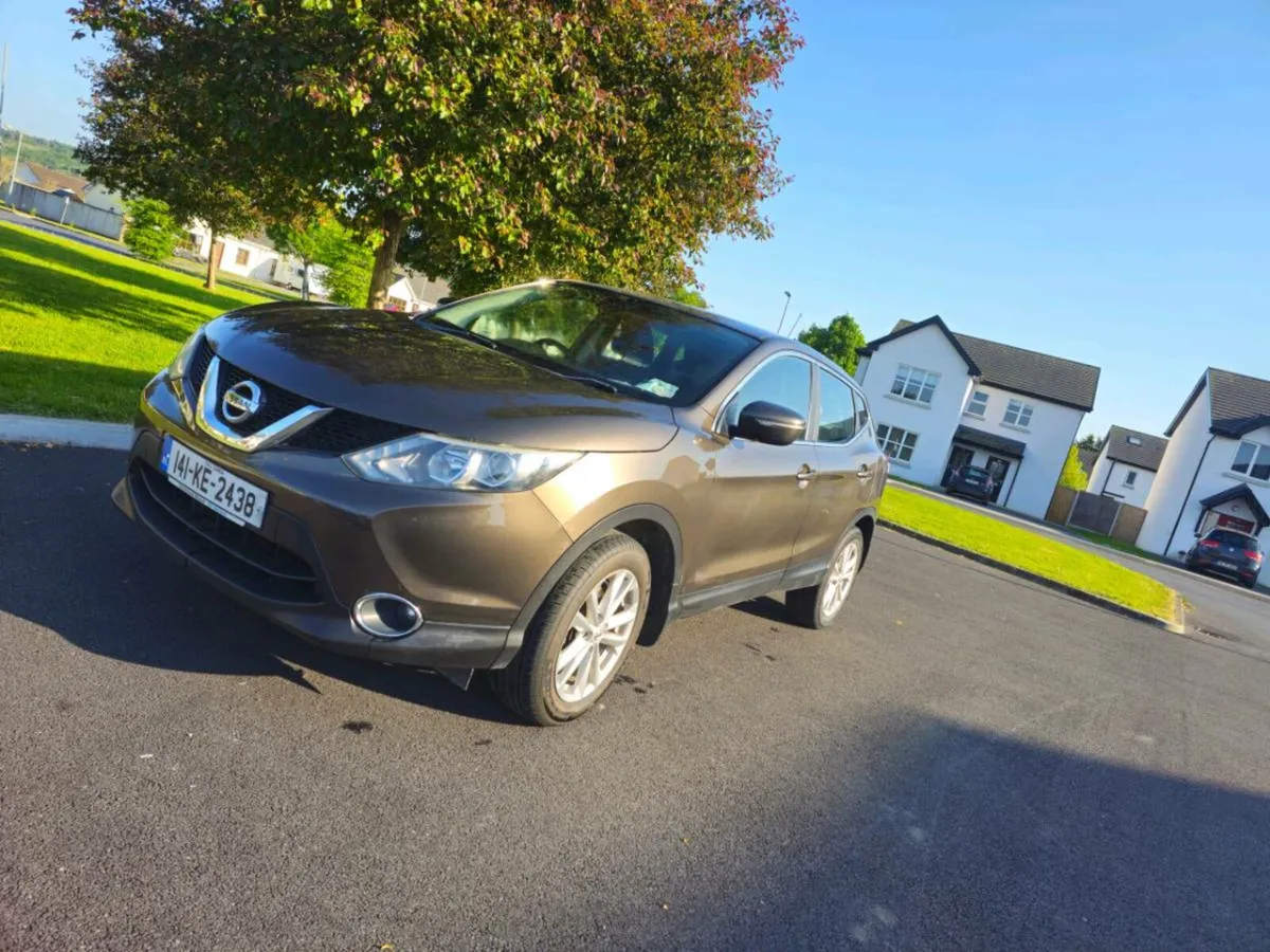 Car - Image 1
