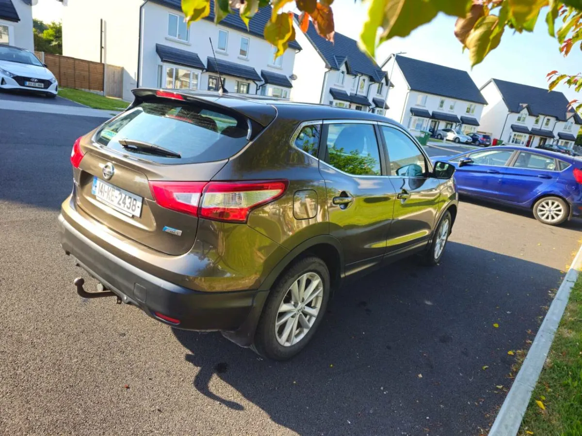 Car - Image 3
