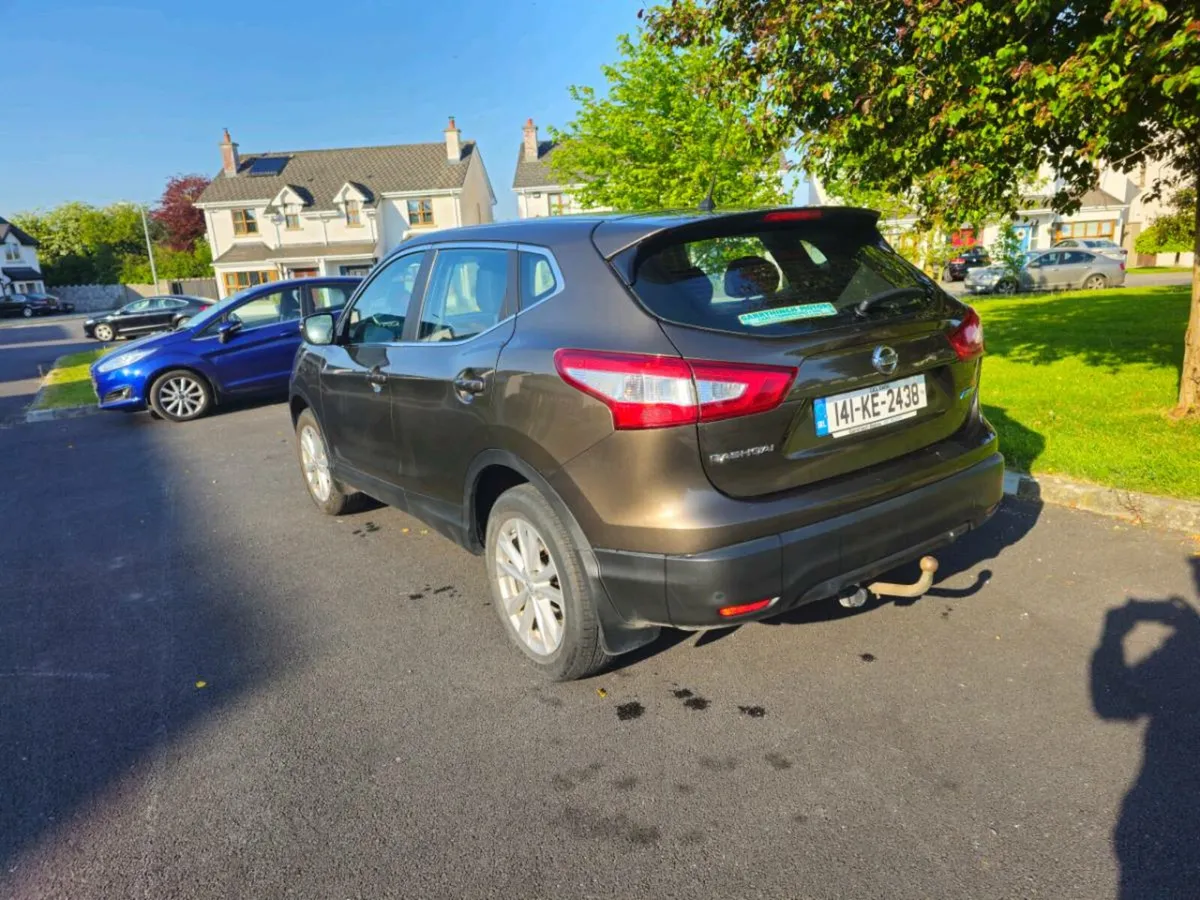 Car - Image 4