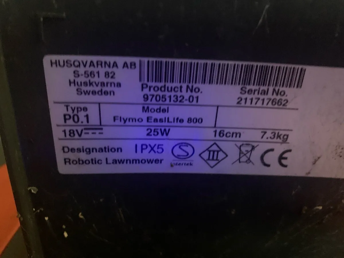 Robotic lawnmower: Flymo Easilife 800 - Image 3