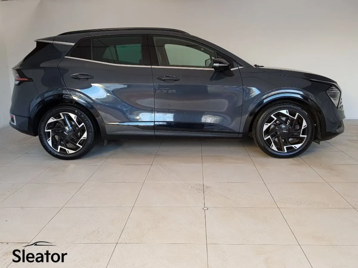 Kia Sportage GT Line 5DR - Image 2