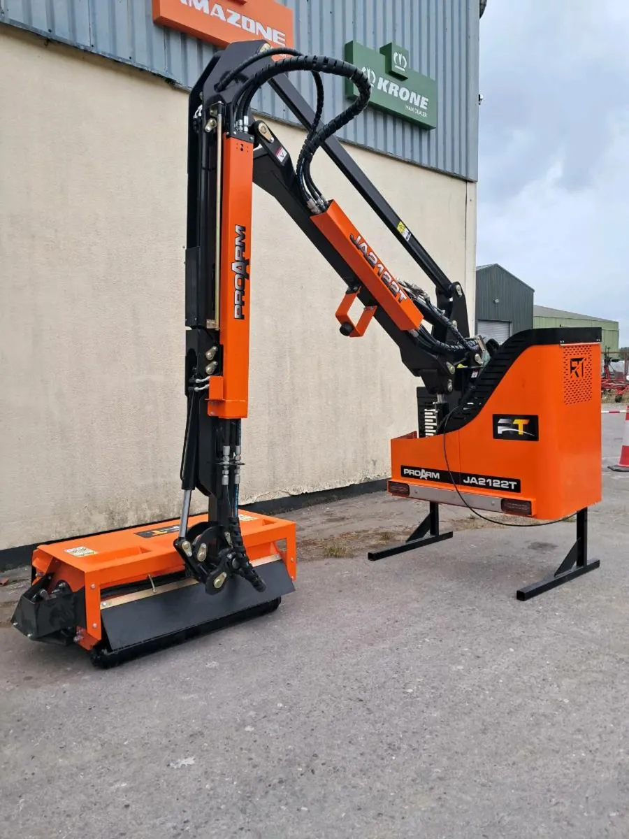 New RT ProArm Telescopic Hedgecutter - Image 1