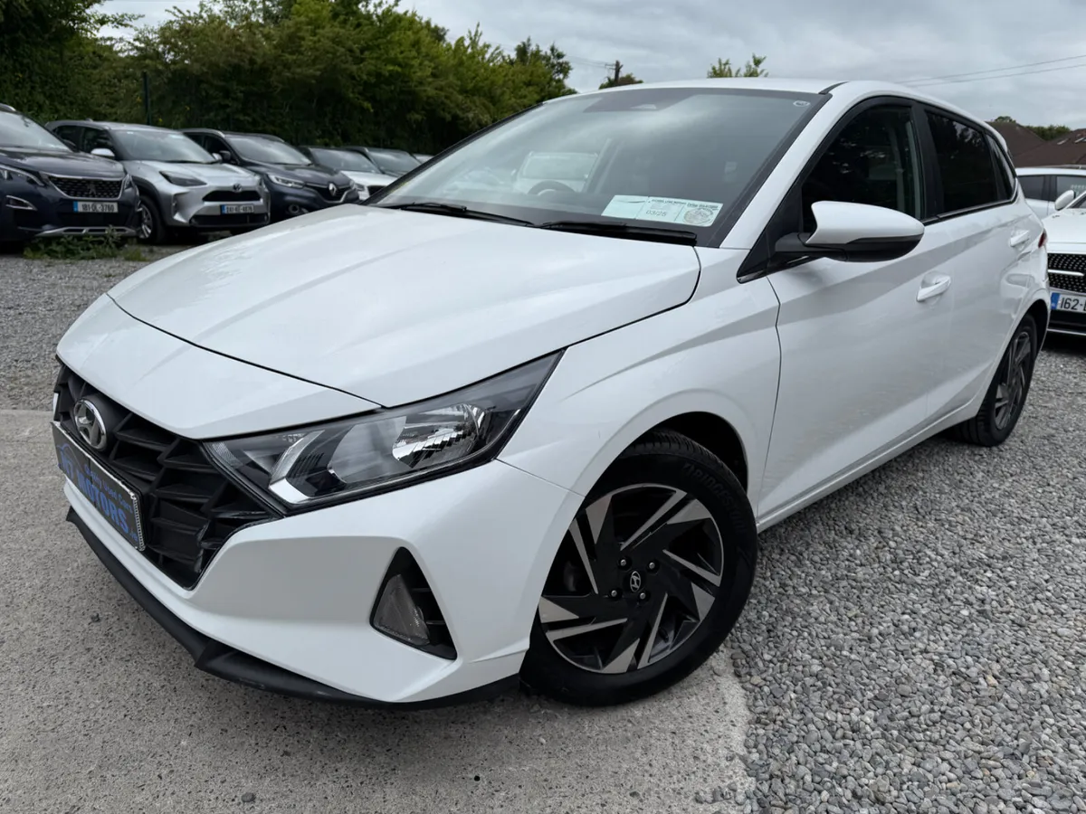 2023 Hyundai i20  1.2 DELUXE PLUS - Image 2