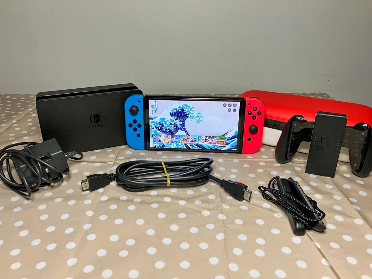 Nintendo Switch OLED (modded / jailbroken) - Image 1