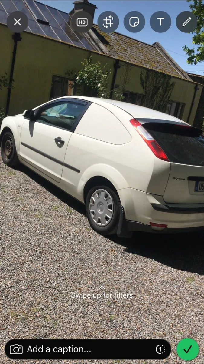 Ford Focus 2005 - Image 2