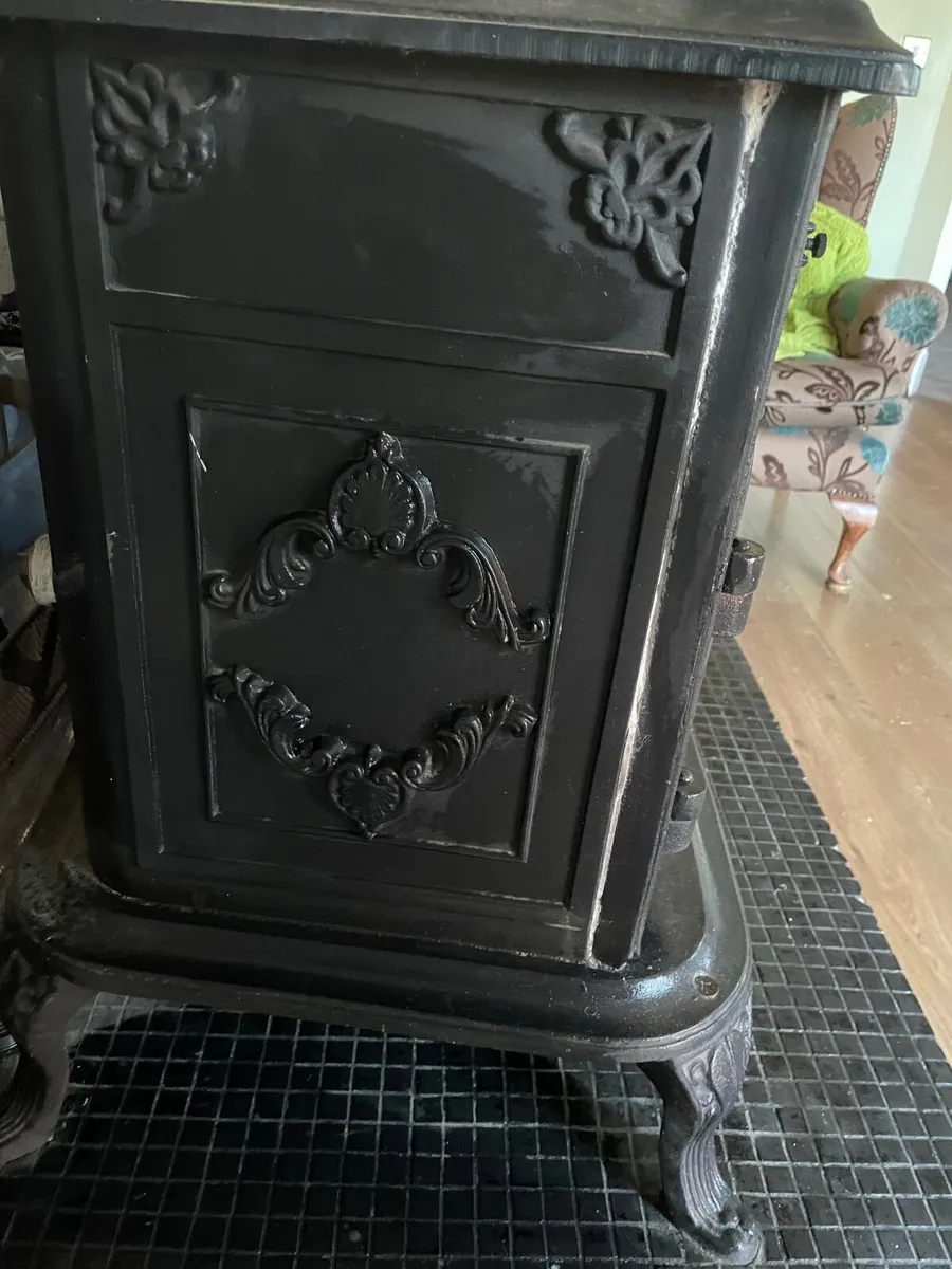 Solid fuel back boiler stove - Image 3