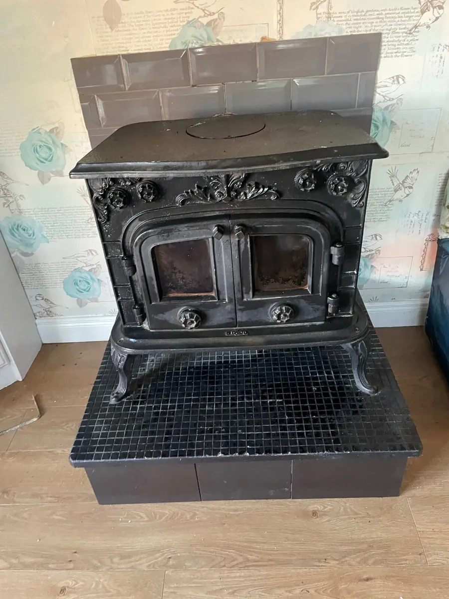 Solid fuel back boiler stove - Image 4