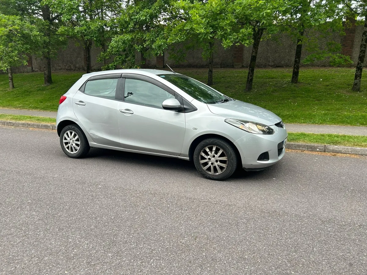 Mazda Demio 1.3 petrol Automatic - Image 2
