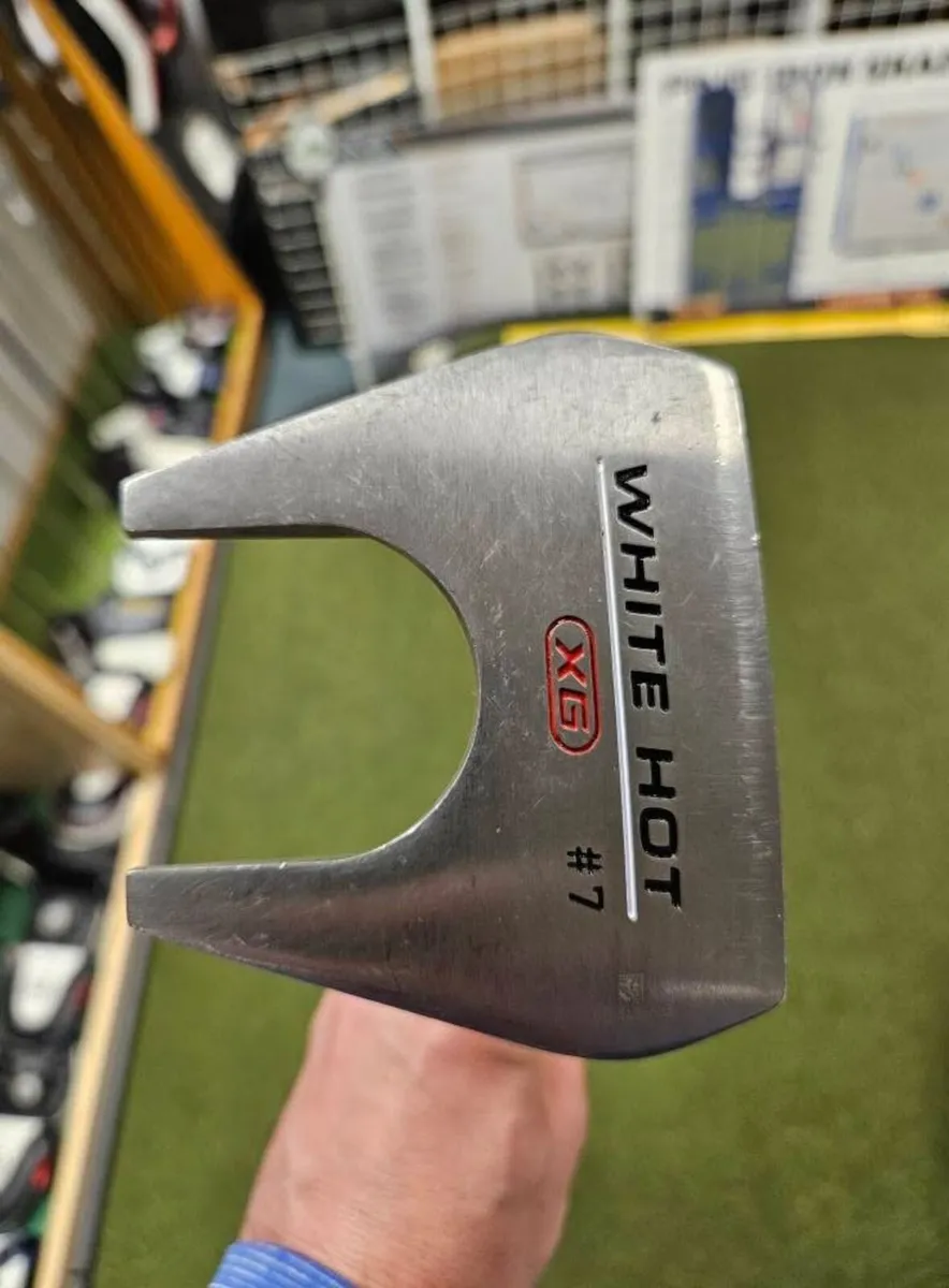 Odyssey White Hot XG Putter - Image 1