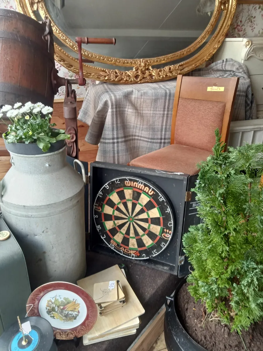 2 House clearouts...ANTIQUES ETC - Image 1
