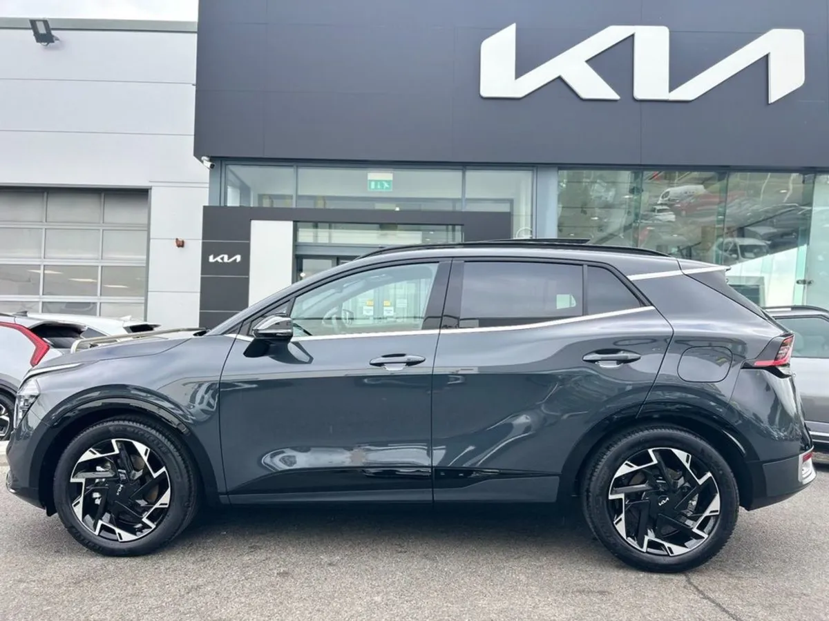 Kia Sportage 1.6 Diesel GT Line - Image 2