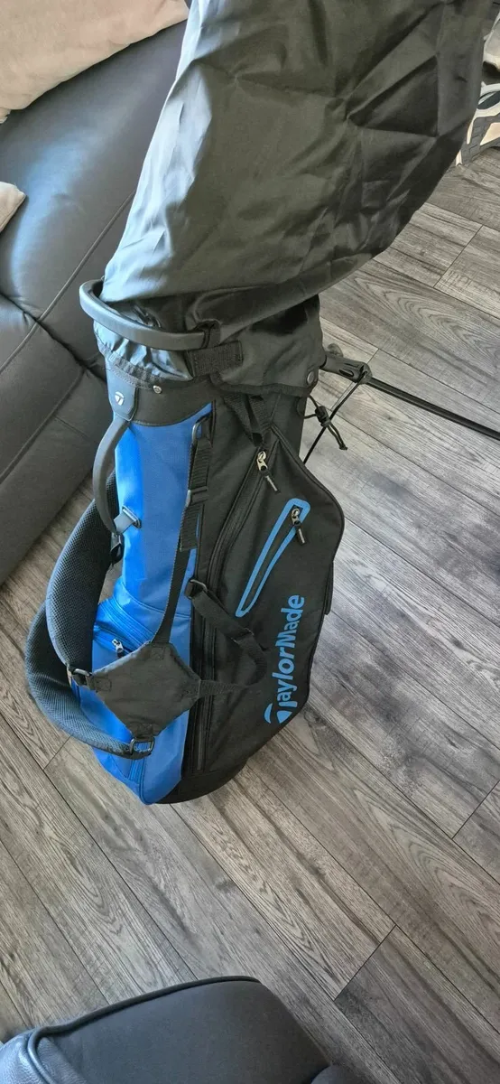 Taylormade stand bag - Image 1