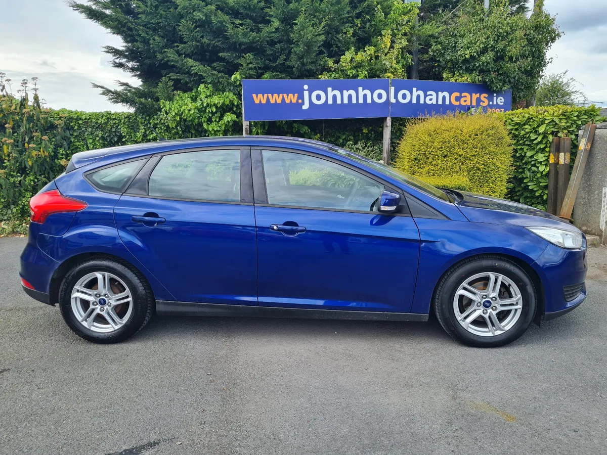 Ford Focus 2017 - Image 2