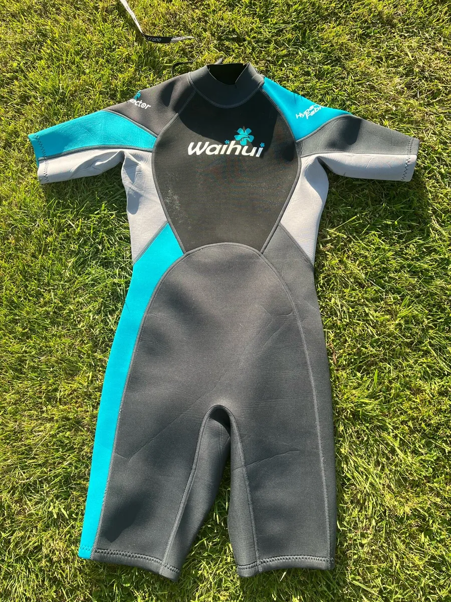 Two wet suits - Image 2