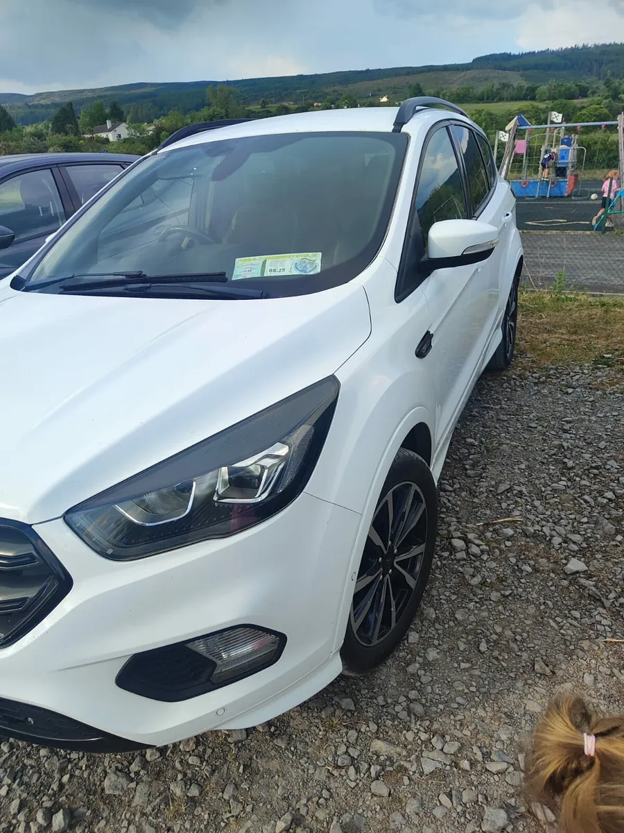 FORD KUGA ST LINE 1.5 Tdci low mileage - Image 3