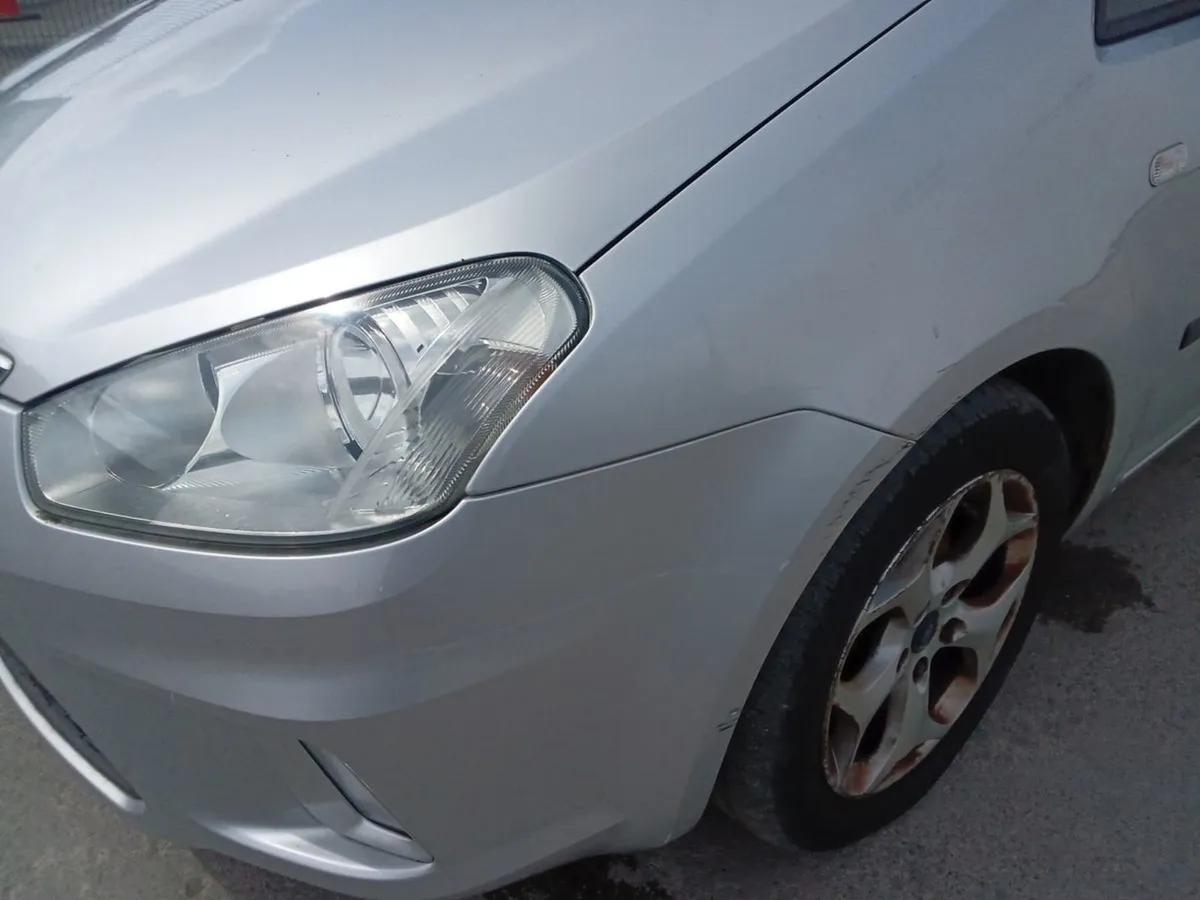 Ford C-MAX 1.6 Tdci 90ps Activ - Image 4