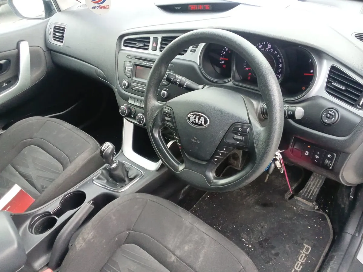 Kia Ceed 1.4 Crdi 1 Ecod SW - Image 4
