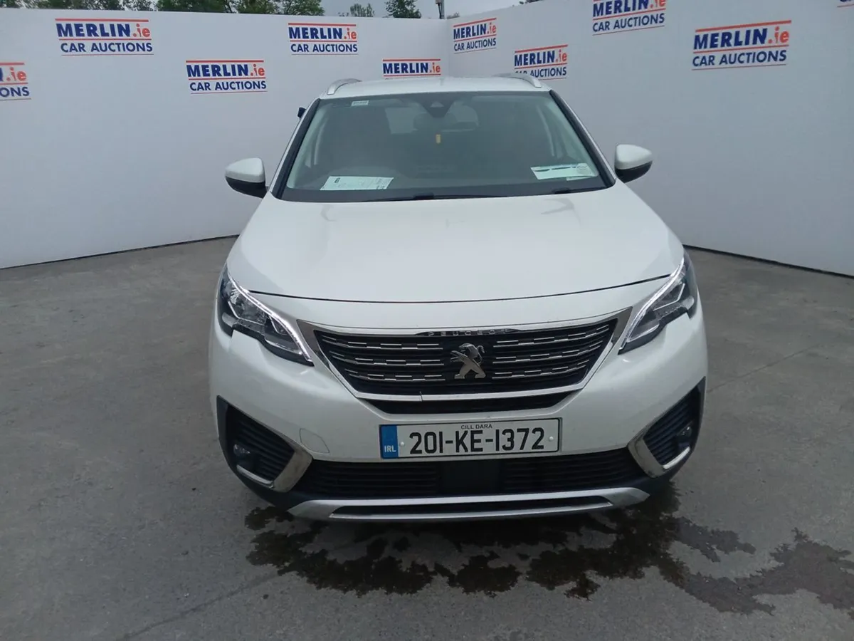 Peugeot 5008 Allure 1.5 Blue HDI 130 - Image 1
