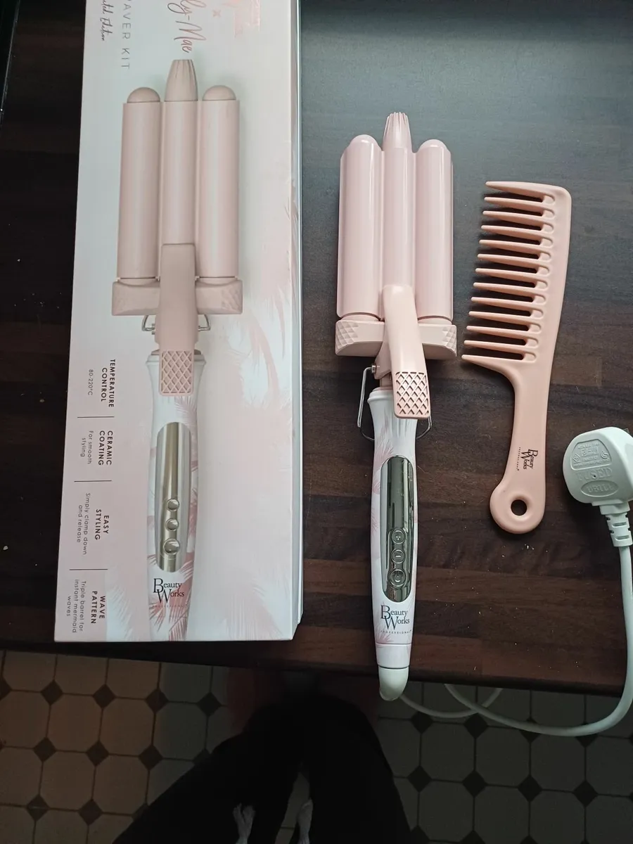 Beauty Works x Molly Mae Waver Kit Limited edition - Image 1